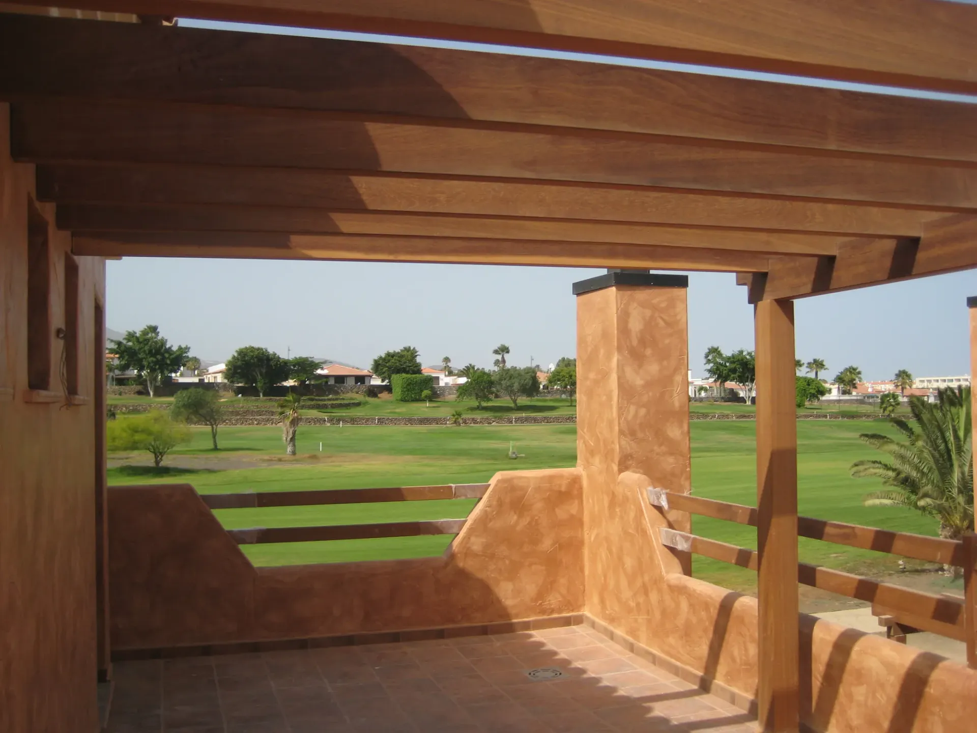 AMARILLA GOLF
